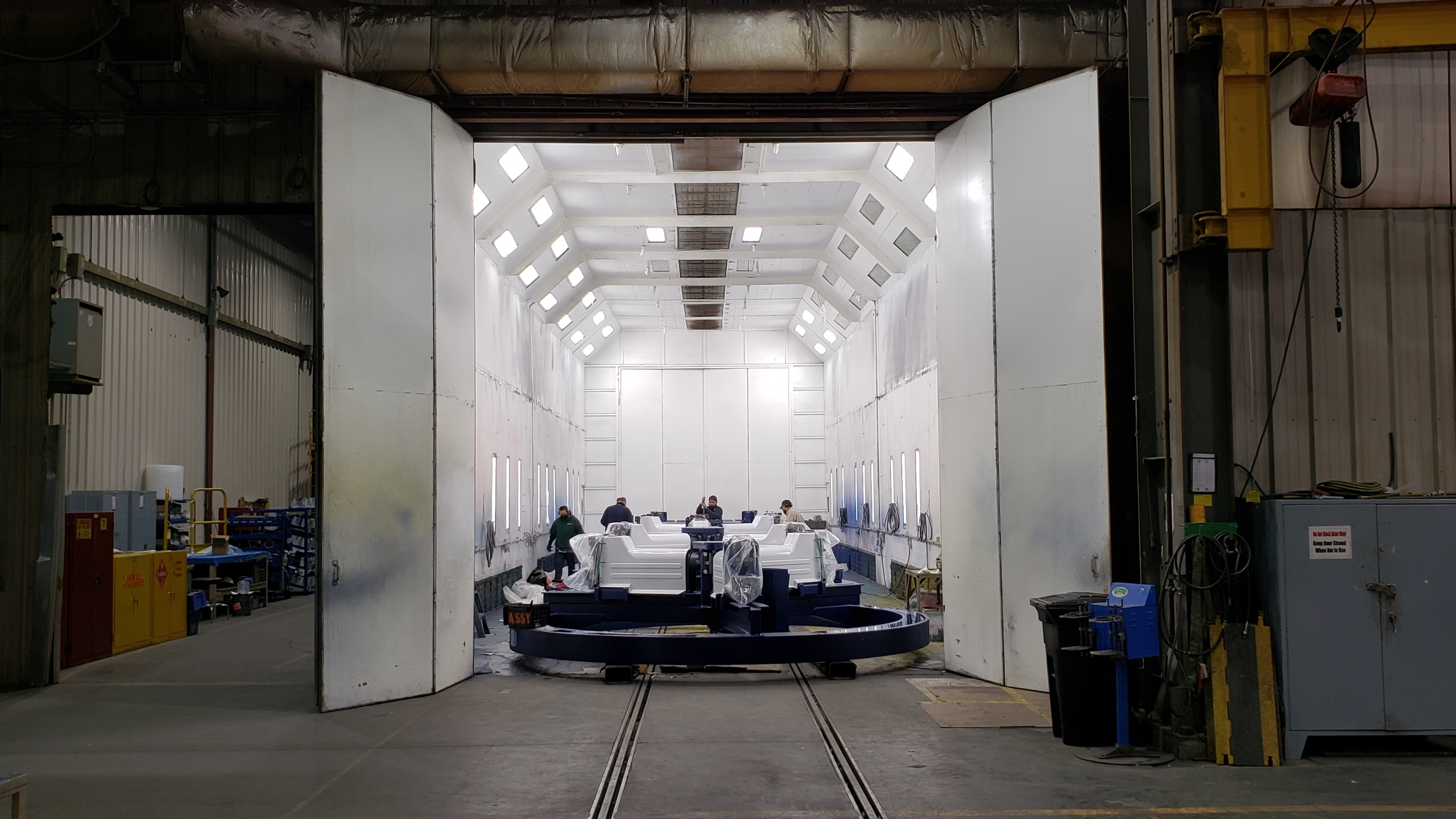 22ft x 18ft x 77ft lg heated down draft paint booth